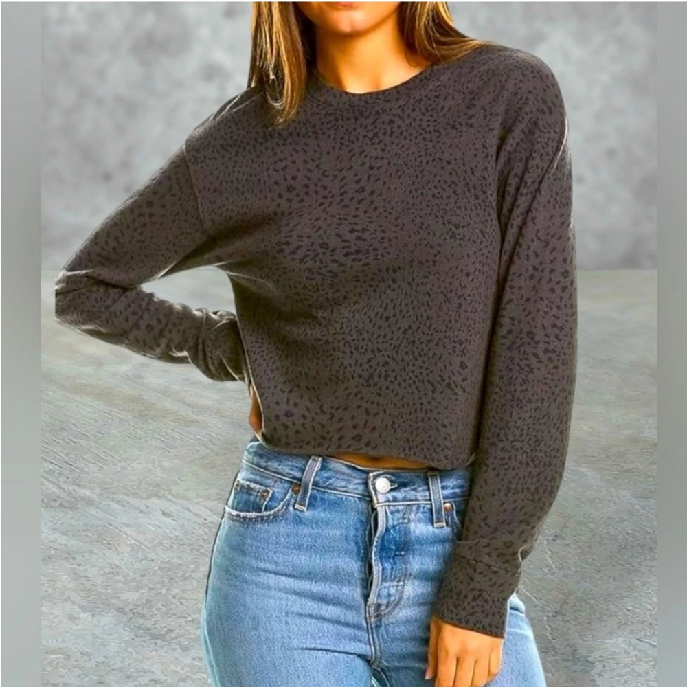 MONROW Cheetah Print Sweatshirt Medium